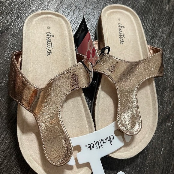 Chatties‎ Sandals Size 13C Girls Metallic Rose Gold Flip Flop - Picture 2 of 3